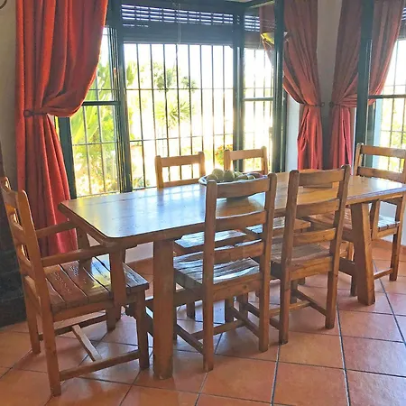 Arteflor With Beautiful Garden At 200m From The Villa *
